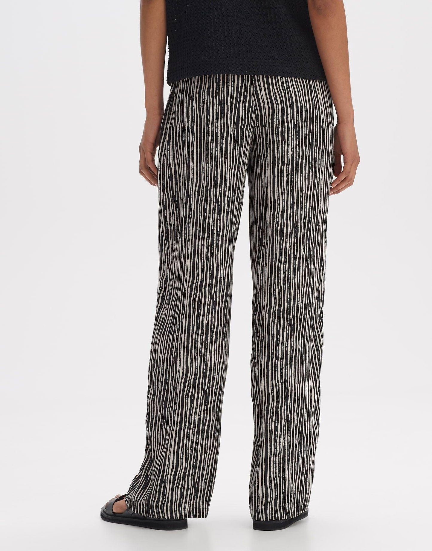 Opus Damen Hose Manilo stripe schwarz