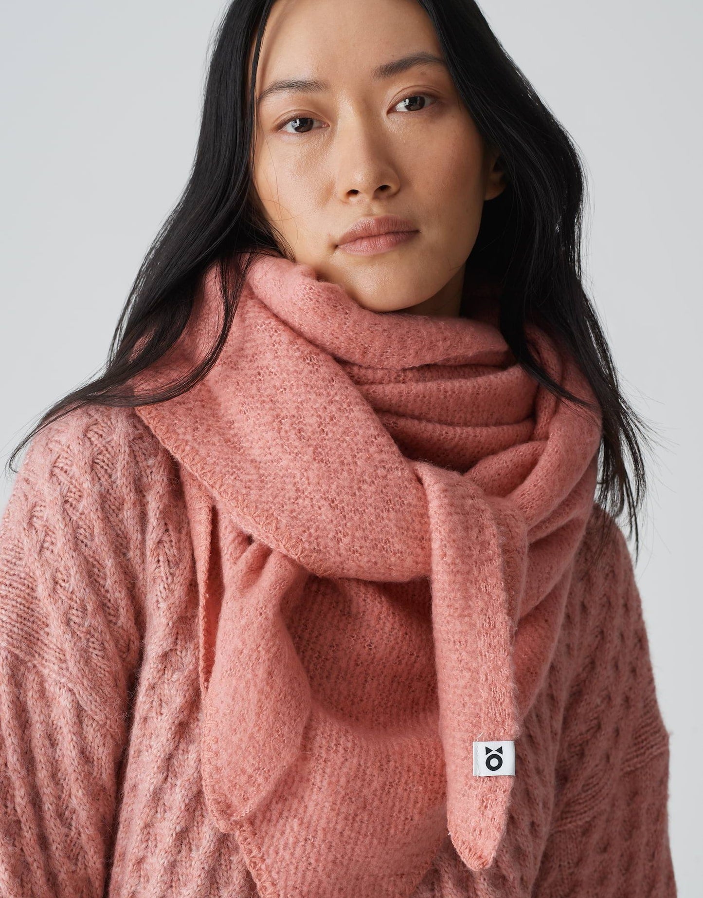 Amadsi scarf rosa