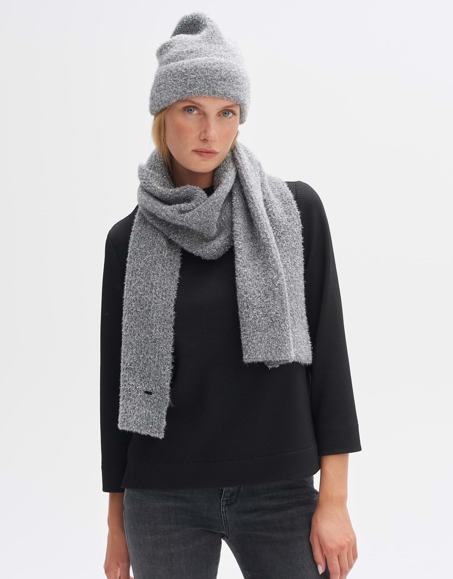 Aglezi scarf grau