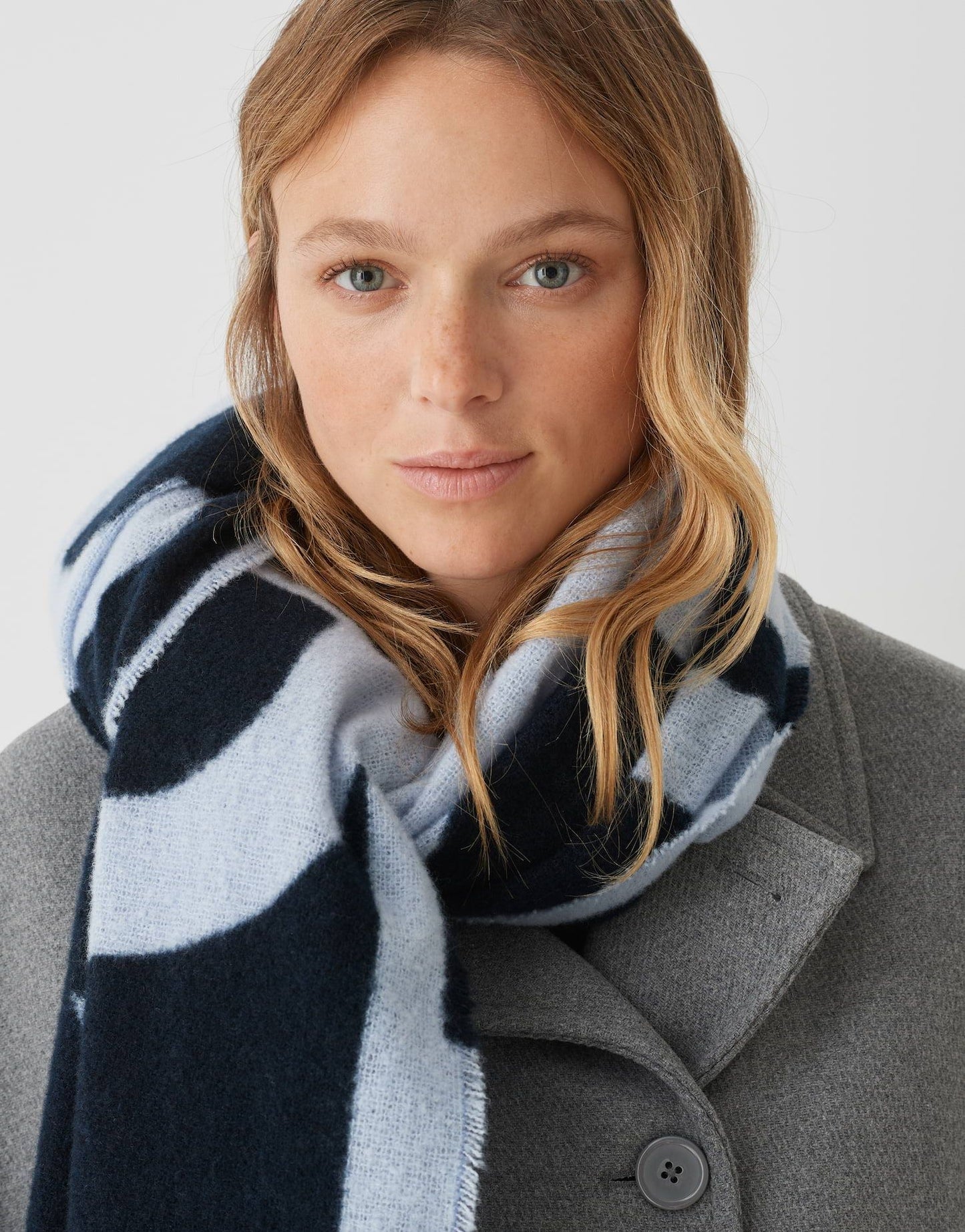 OPUS – Opus Damen Schal Amadita