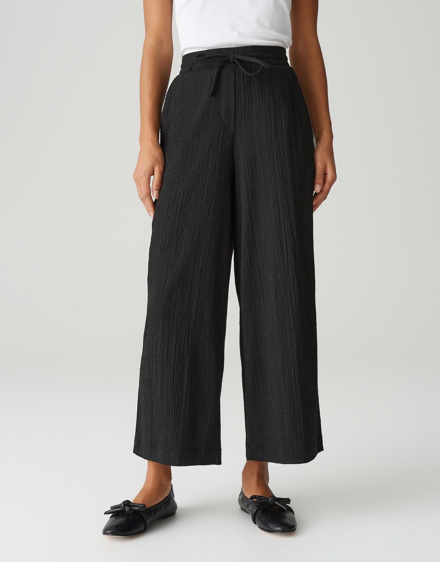 Opus Damen Hose Mileni crinkle schwarz