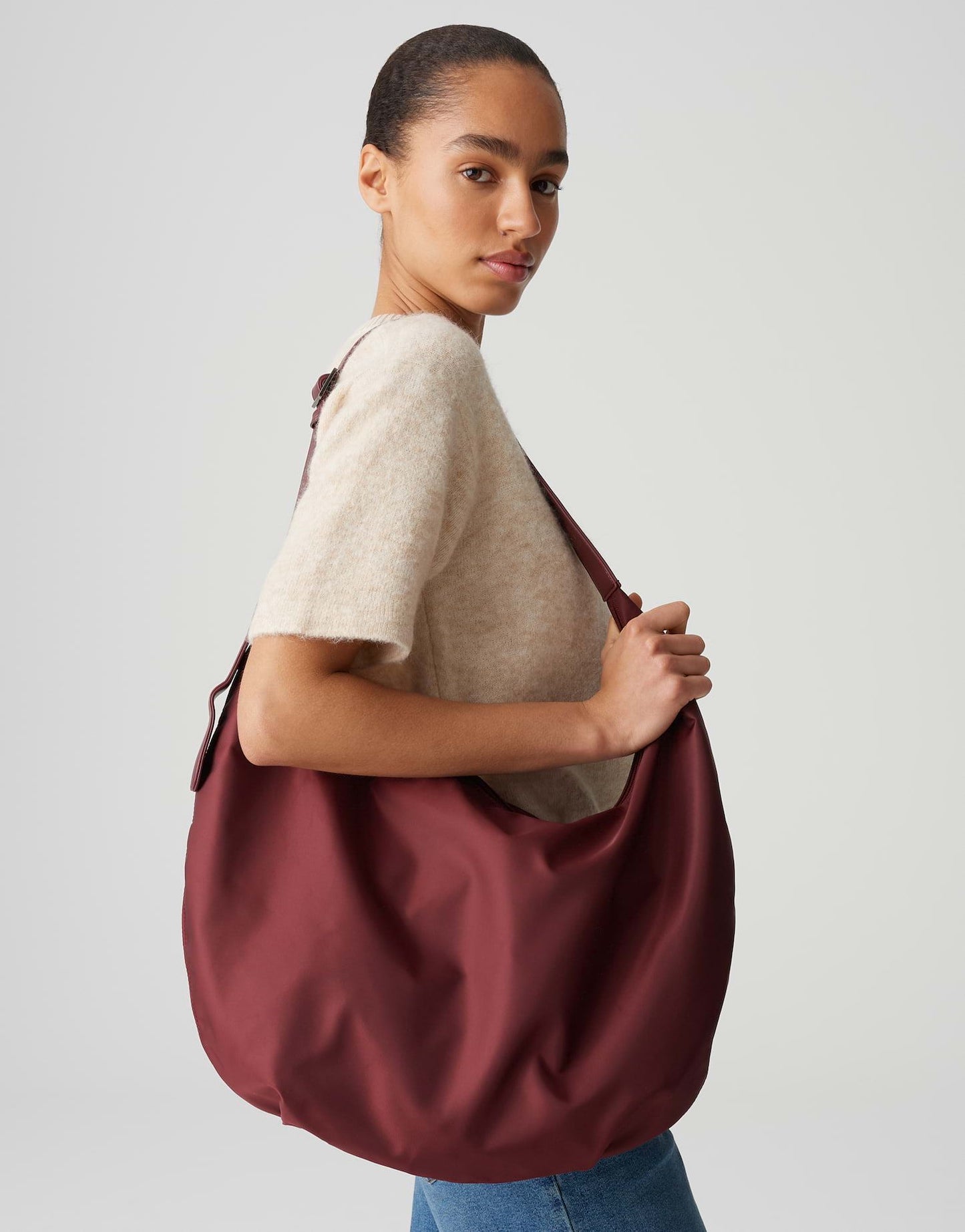 Opus Damen Tasche Abeatle bag rot