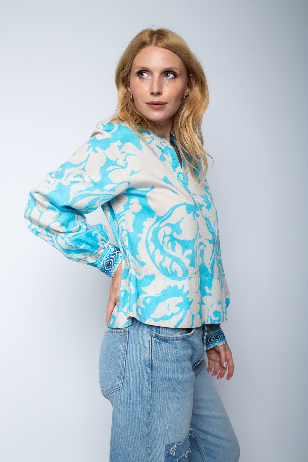 Emily van den Bergh Damen Bluse blau