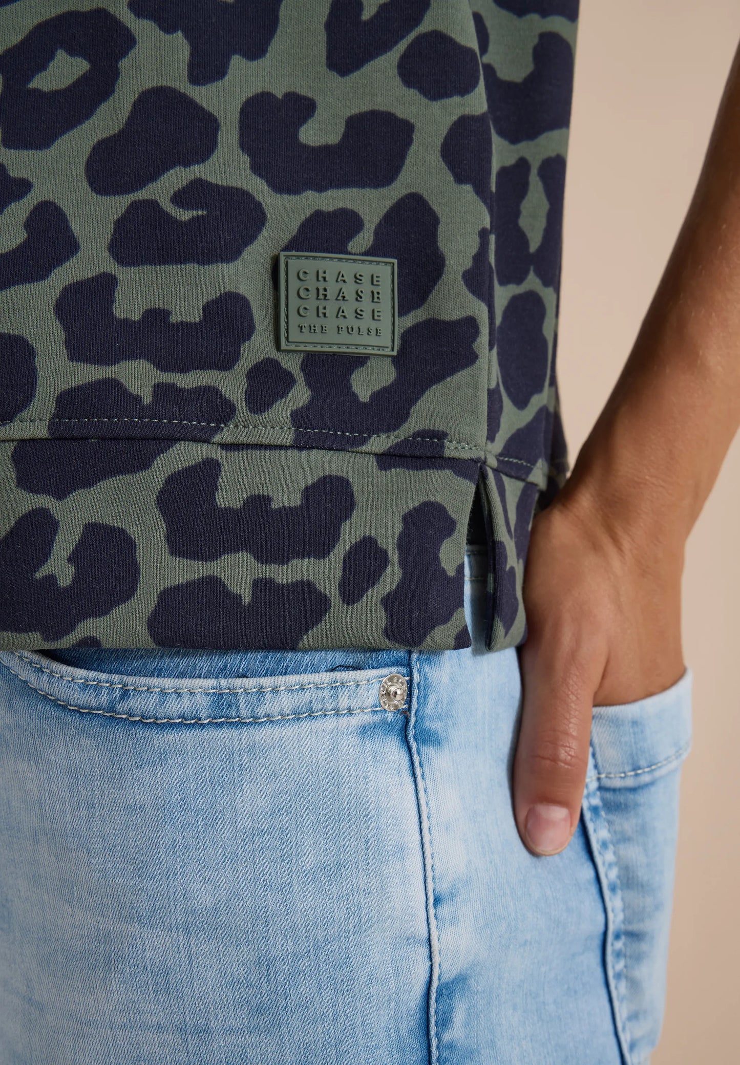 Cecil Damen T-Shirt mit Rundhals und Leo-Muster