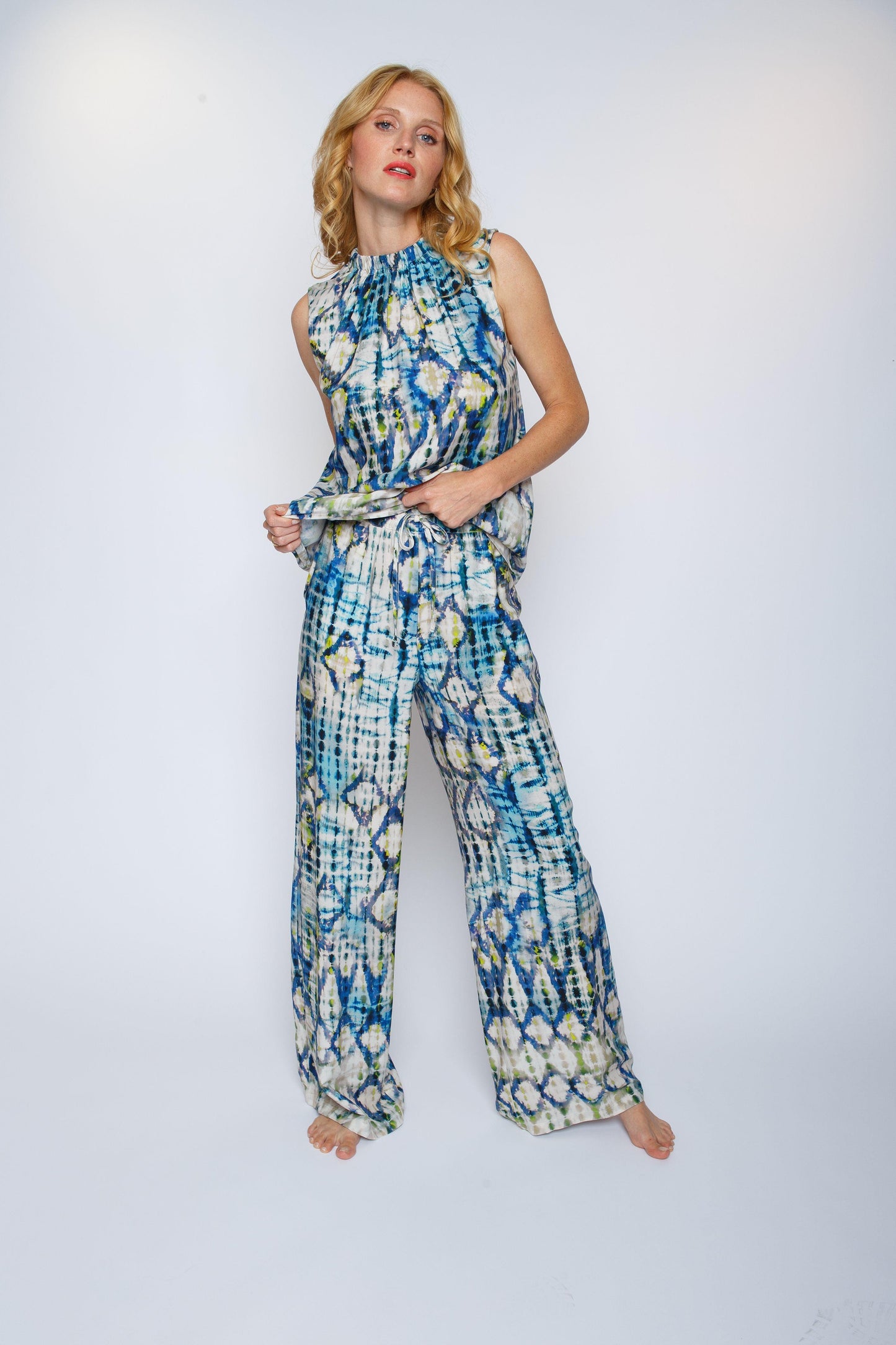 Emily van den Bergh Damen Hose blau