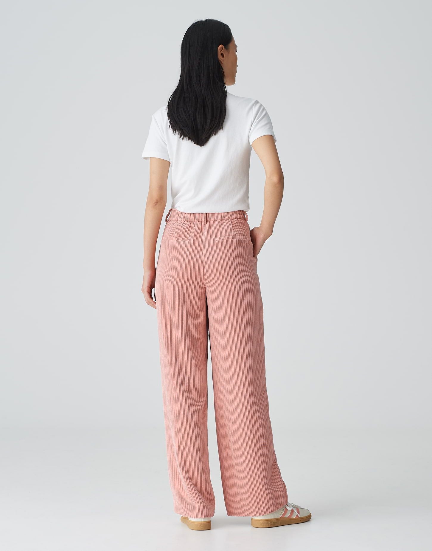 Marnia rosa