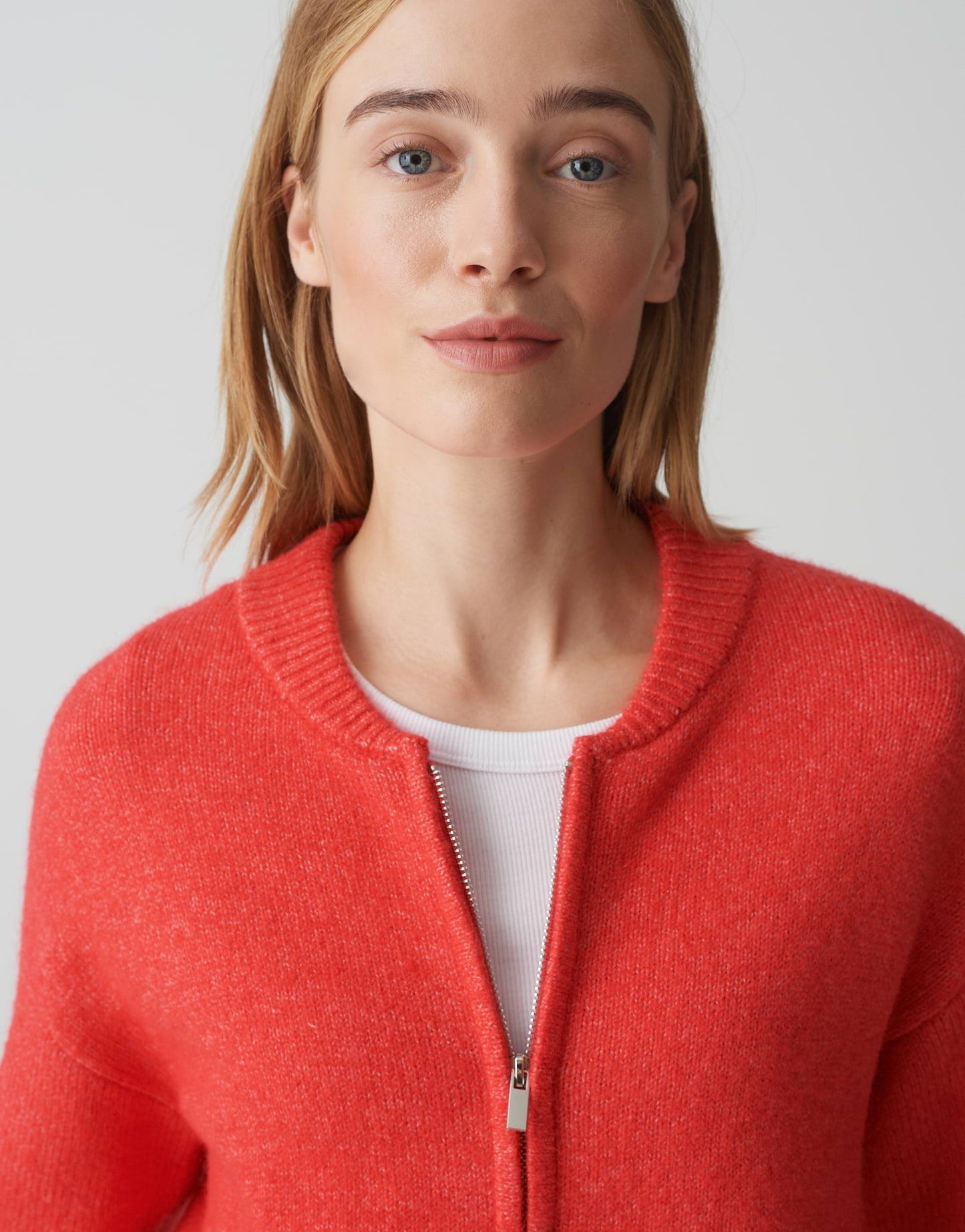 Opus Damen gestrickte Bomberjacke Doketa rot