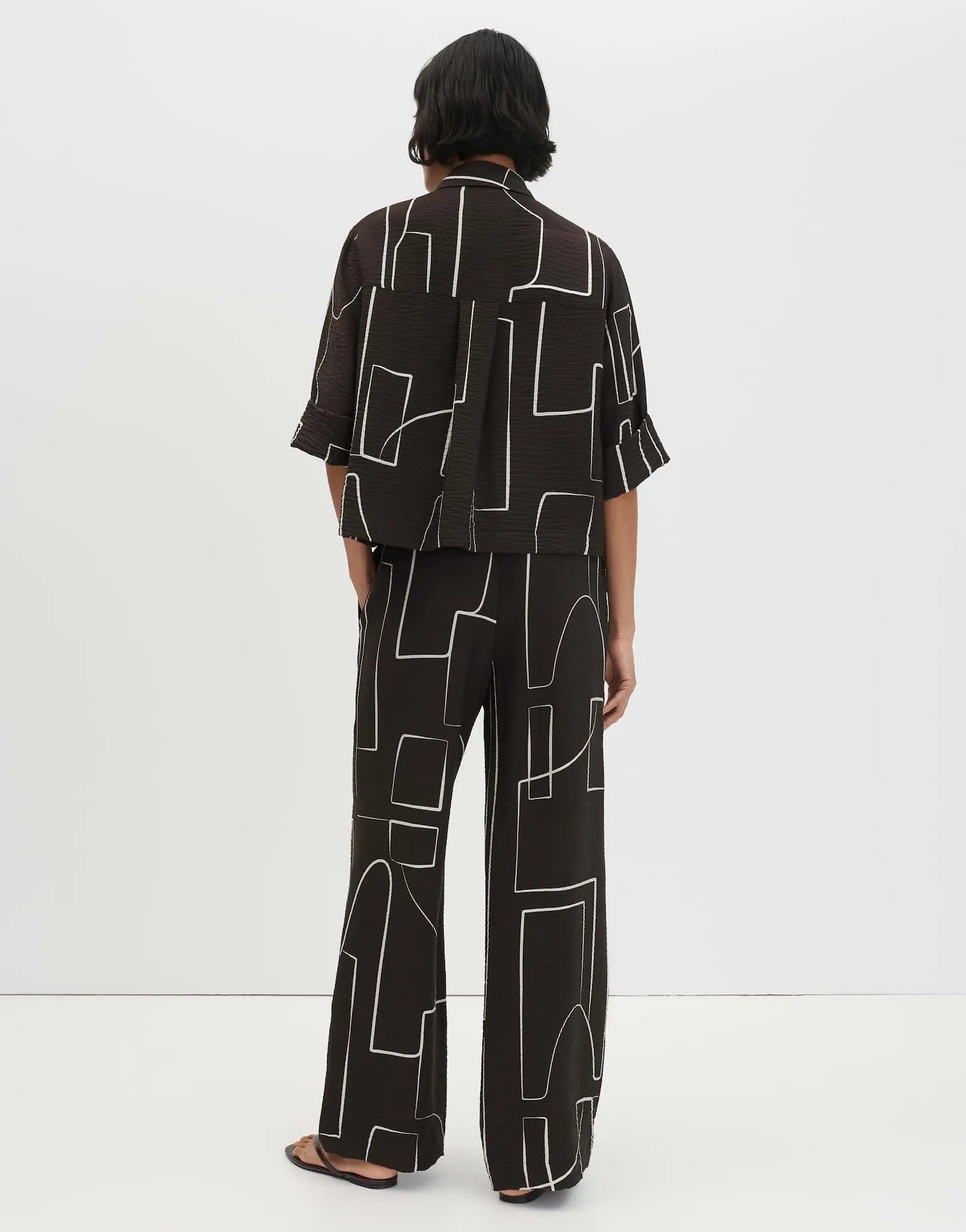 someday – Someday Damen Hose Cevil graphic
