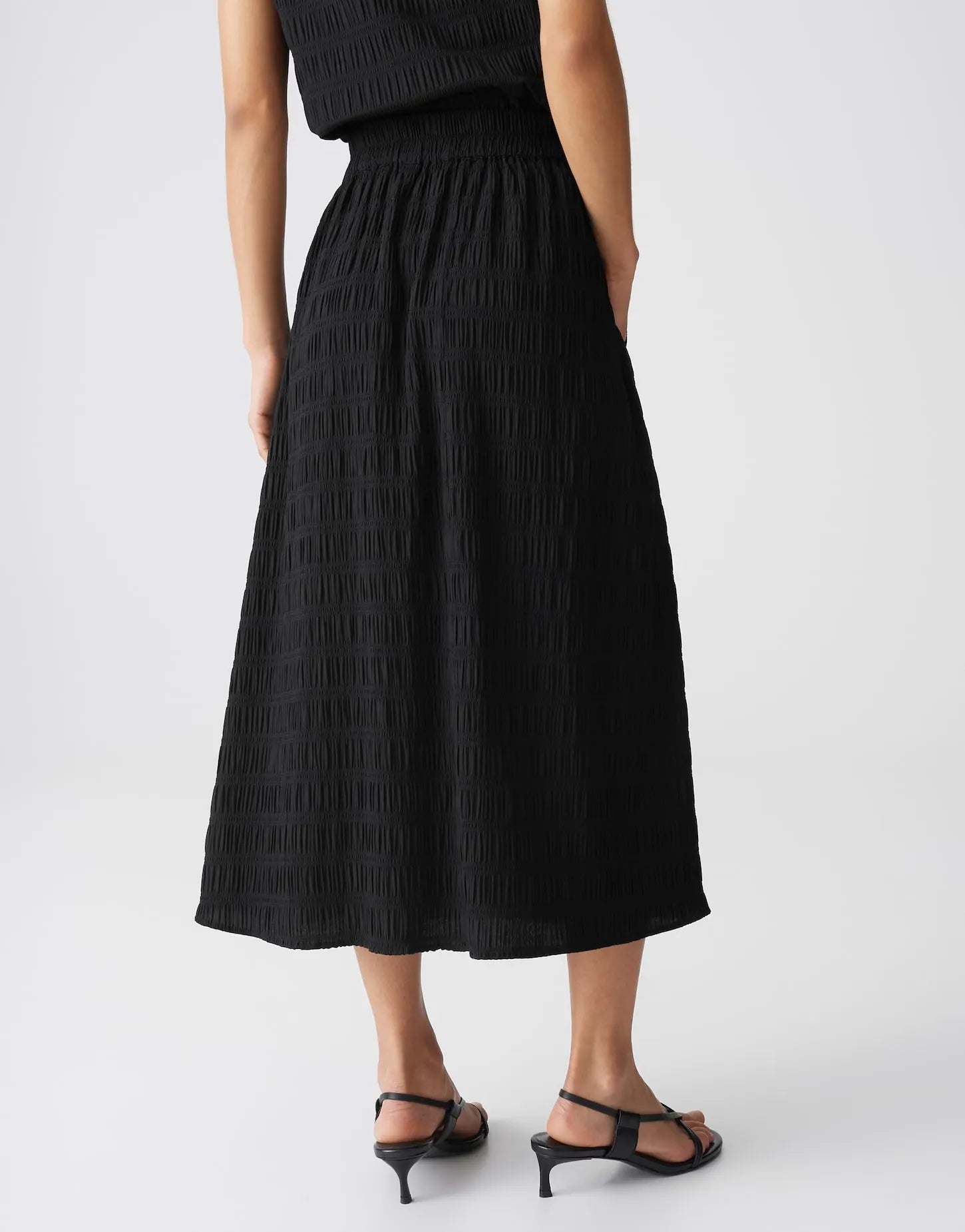 OPUS – Ronella structured