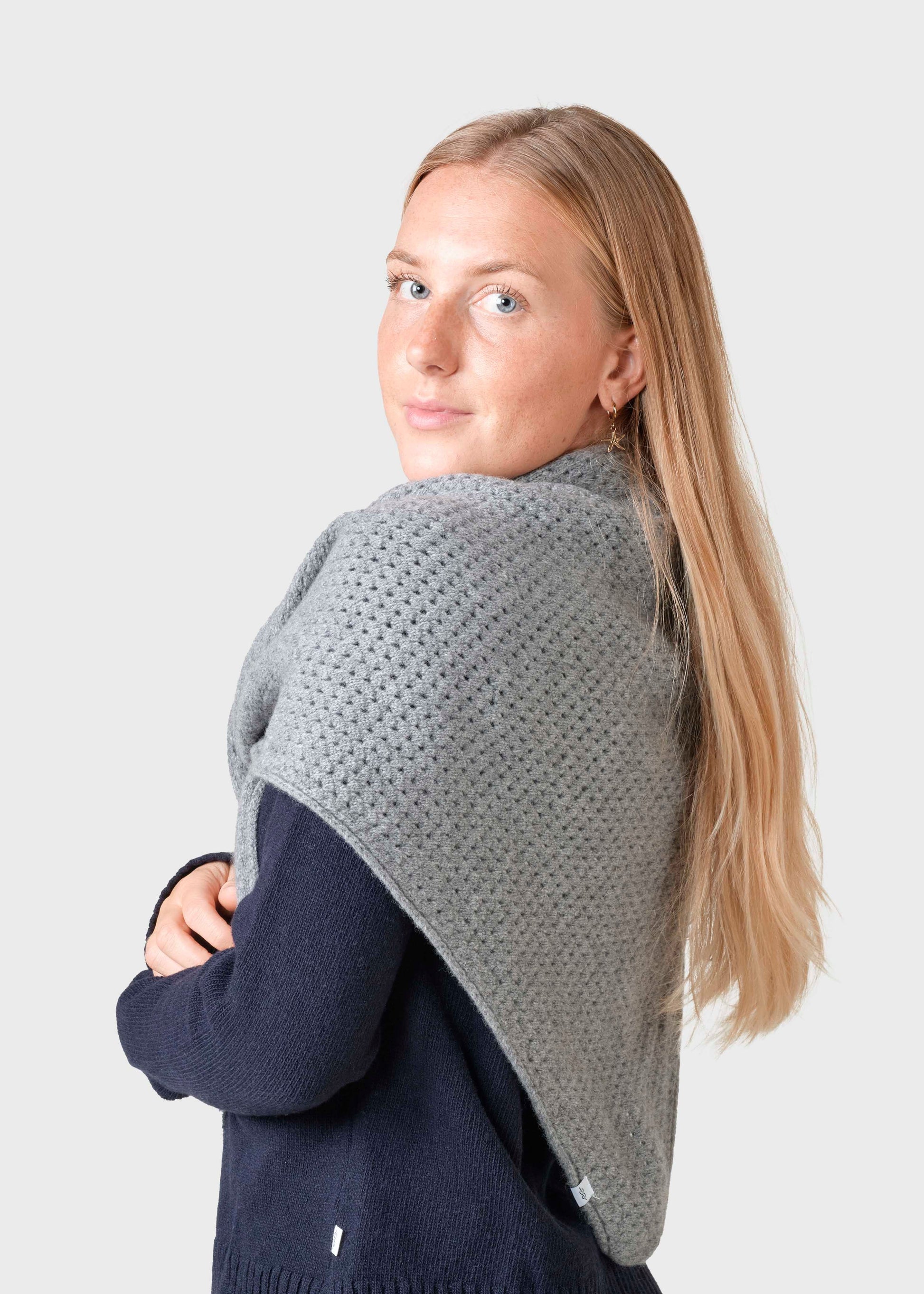 Klitmöller Damen Schal Ester large knit scarf grau