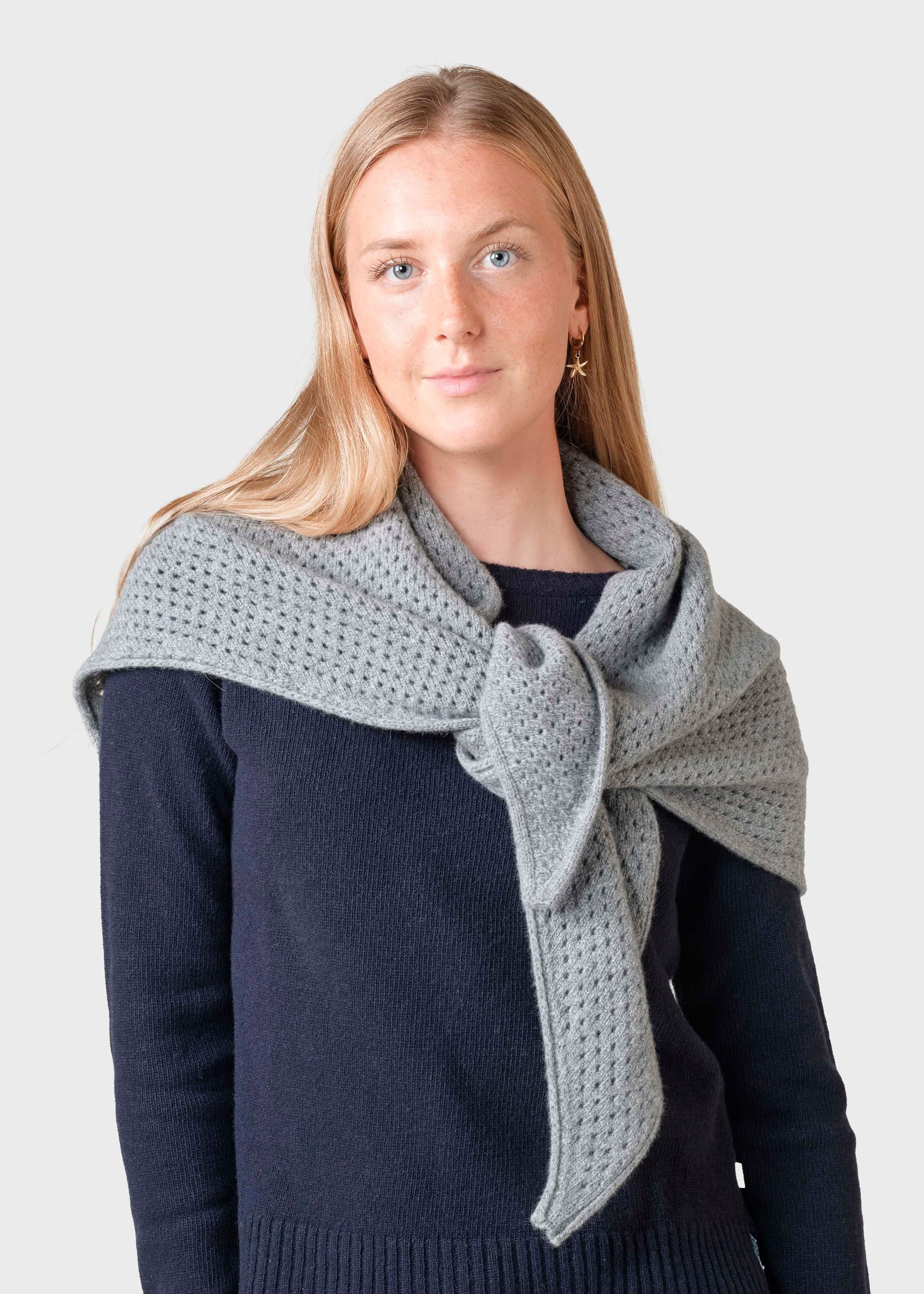 Klitmöller Damen Schal Ester large knit scarf grau