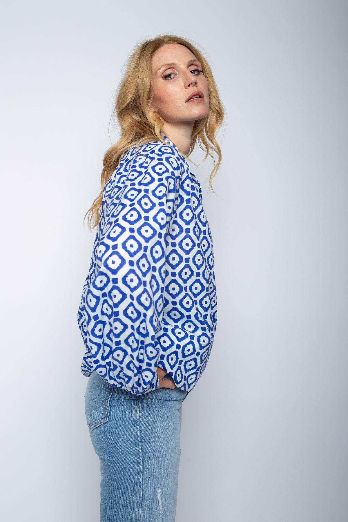 Emily van den Bergh Damen Bluse blau