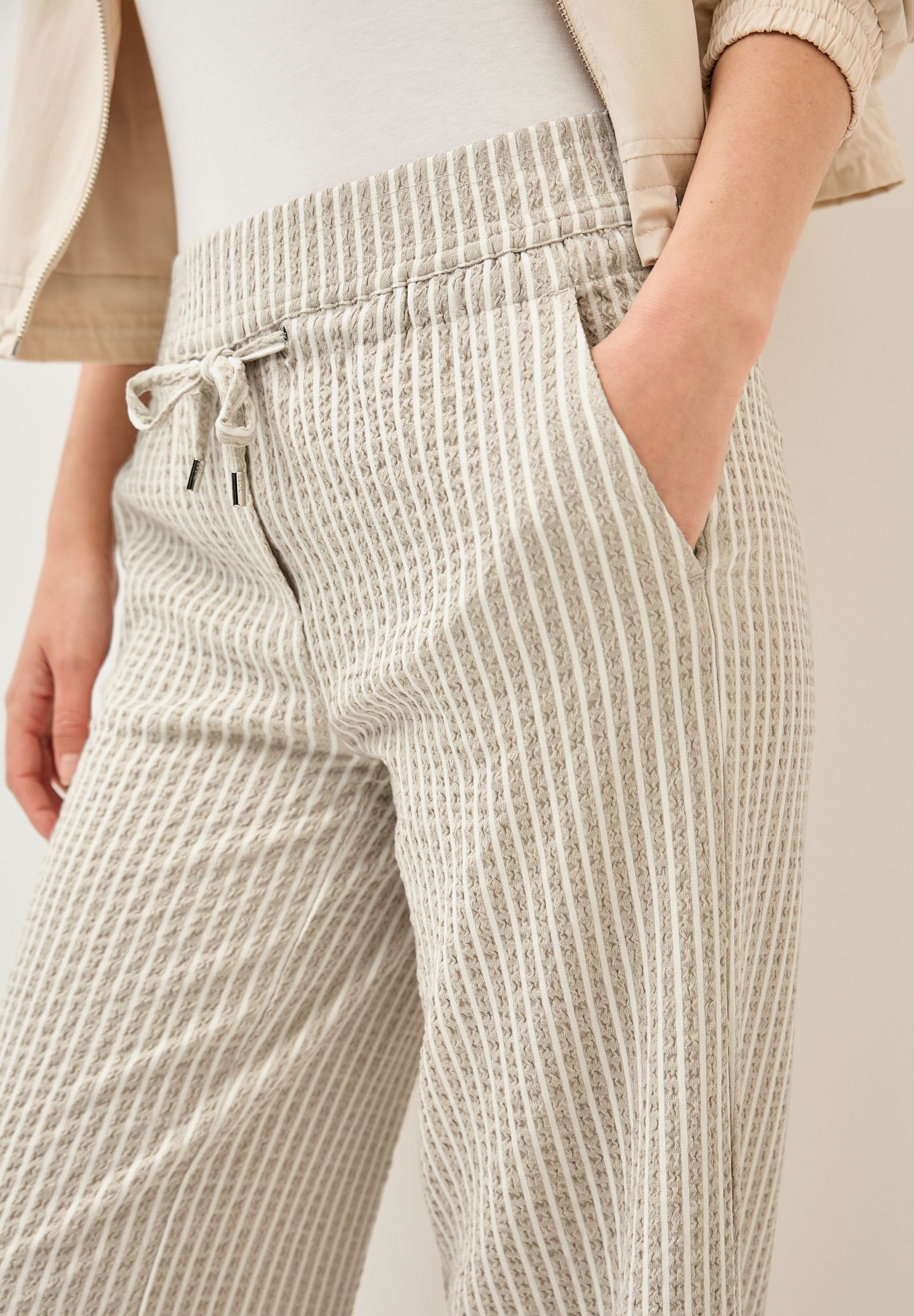 Cecil Damen Seersucker Hose beige