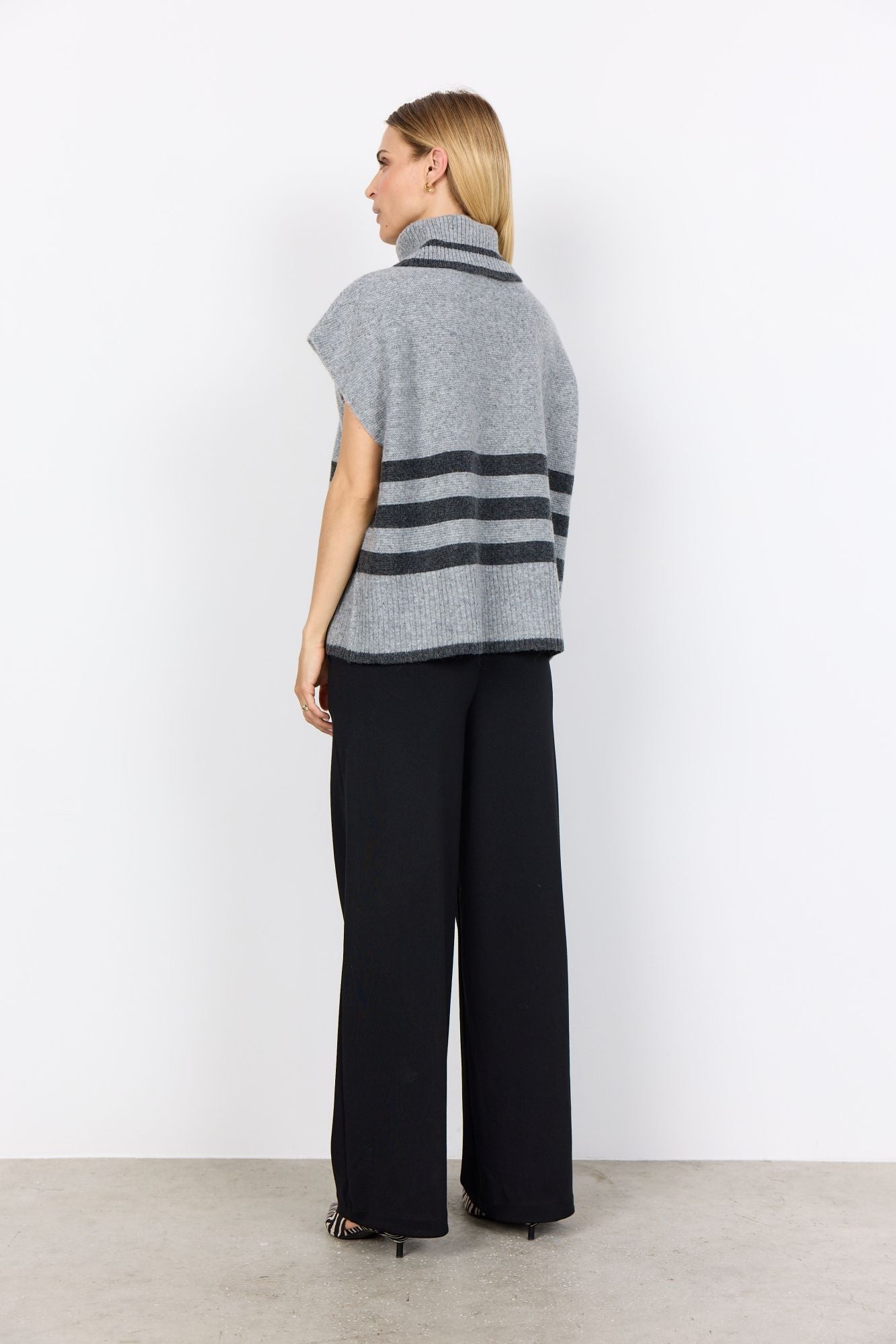 Soyaconcept Damen Strickweste grau