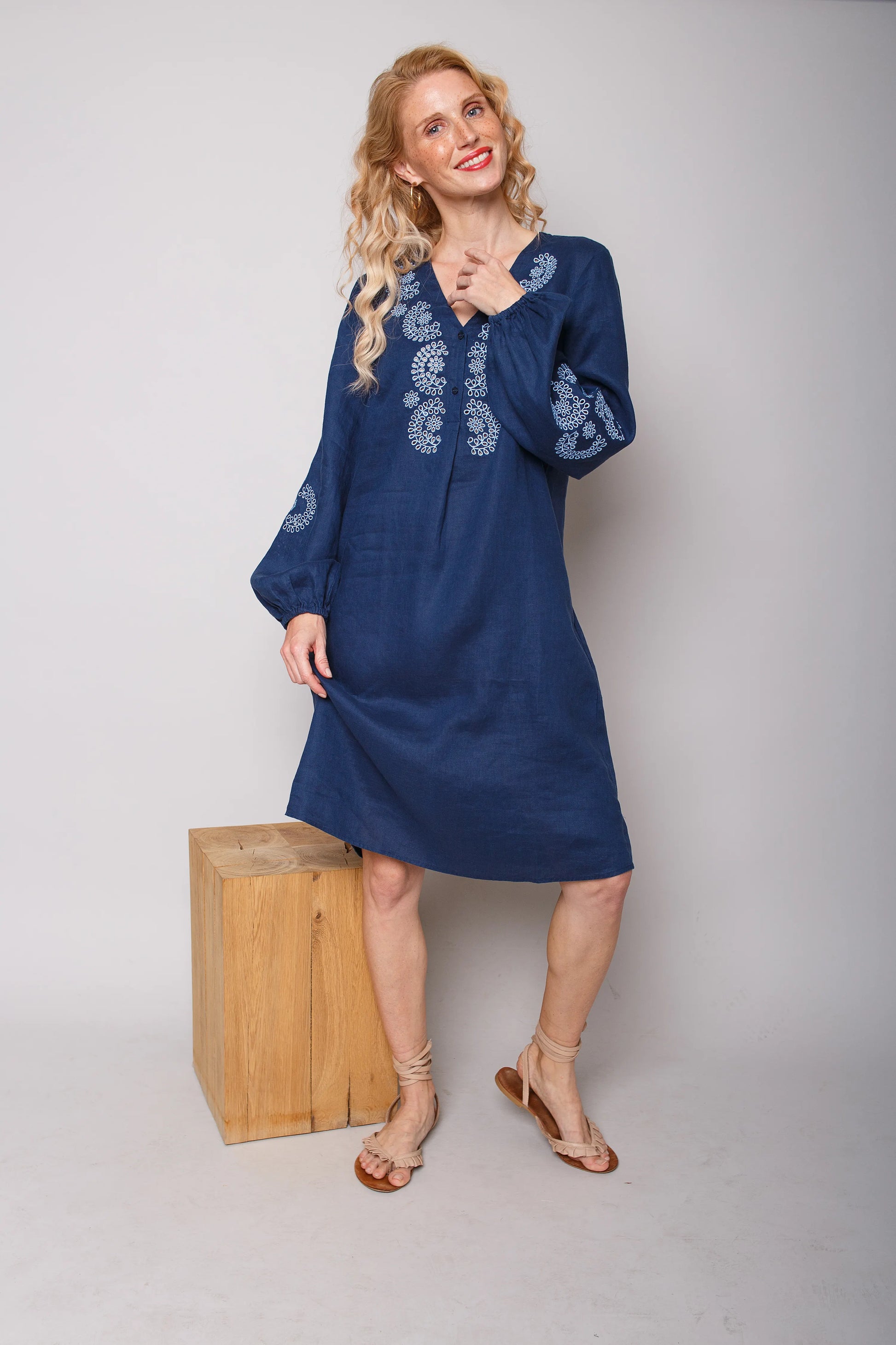Emily Van den Bergh – Emily van den Bergh Damen Kleid