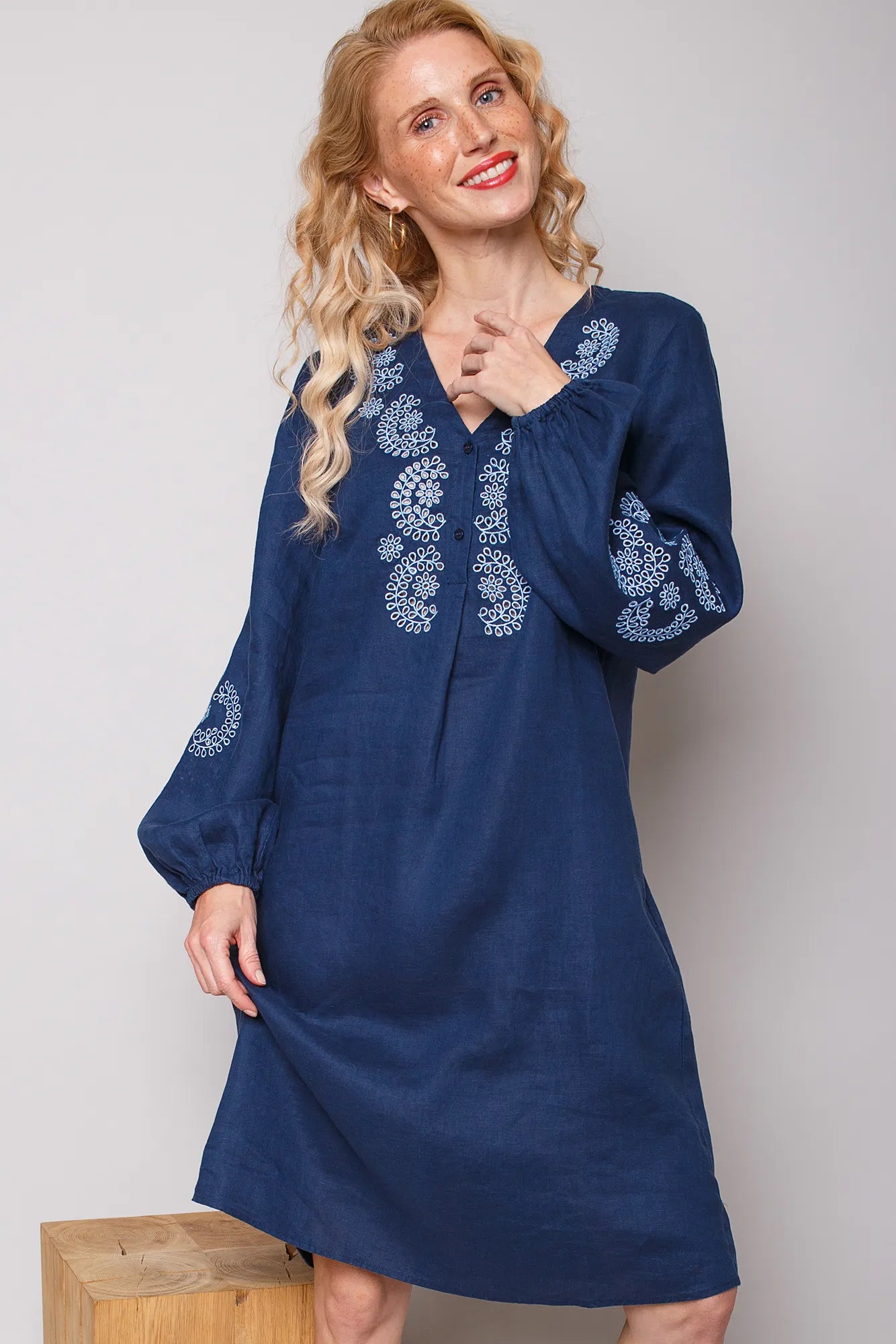 Emily Van den Bergh – Emily van den Bergh Damen Kleid