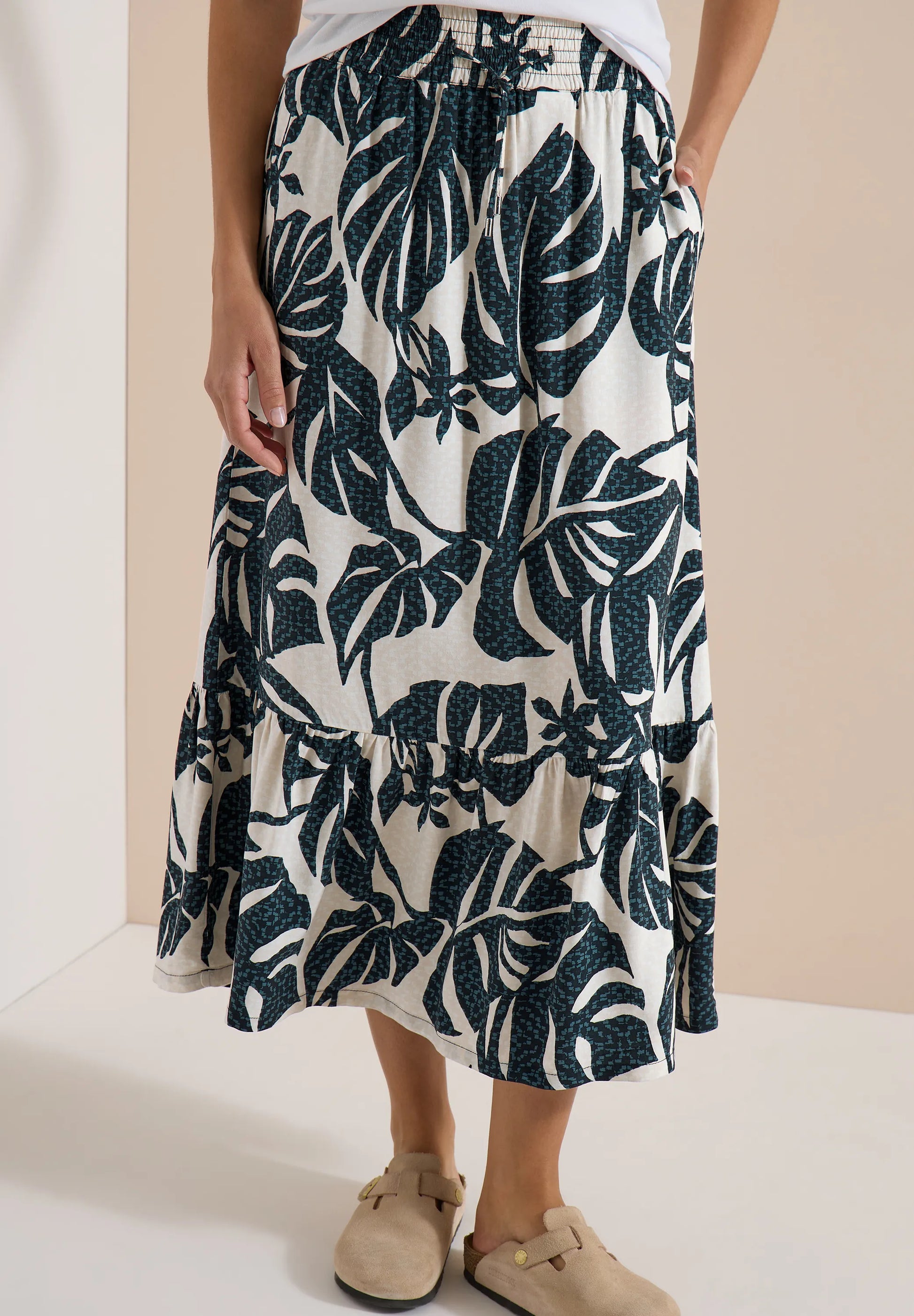 Cecil – Maxi-Rock mit sommerlichem Blättermuster