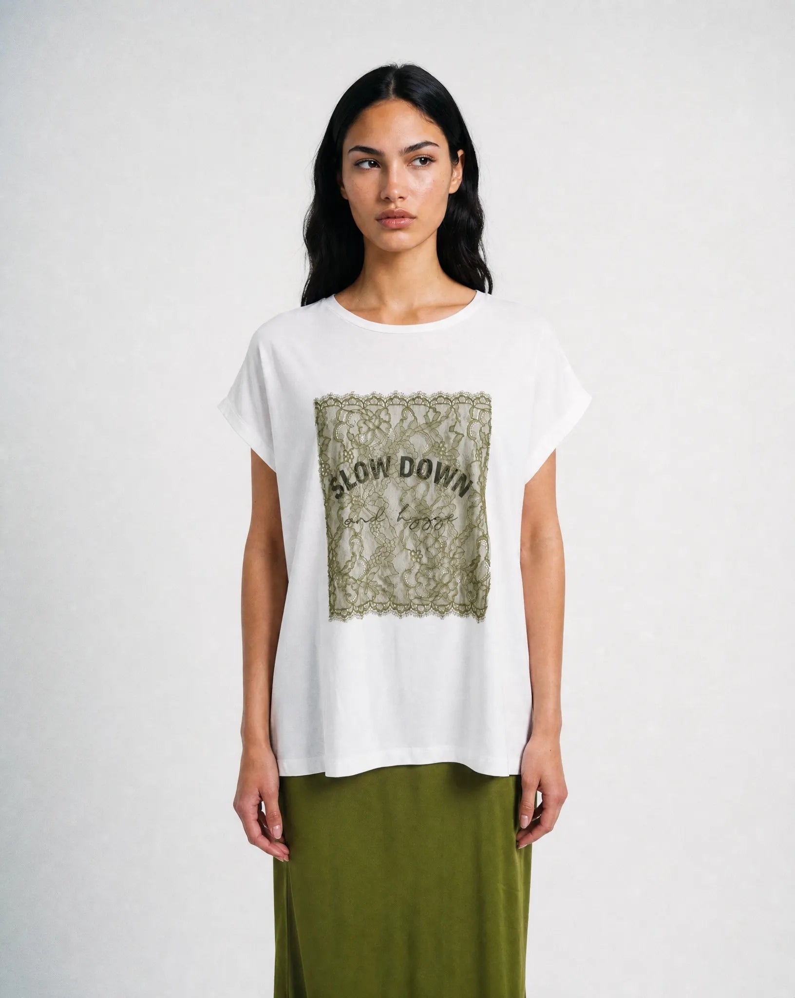 Smith&Soul – Oversize T-Shirt Lace Application