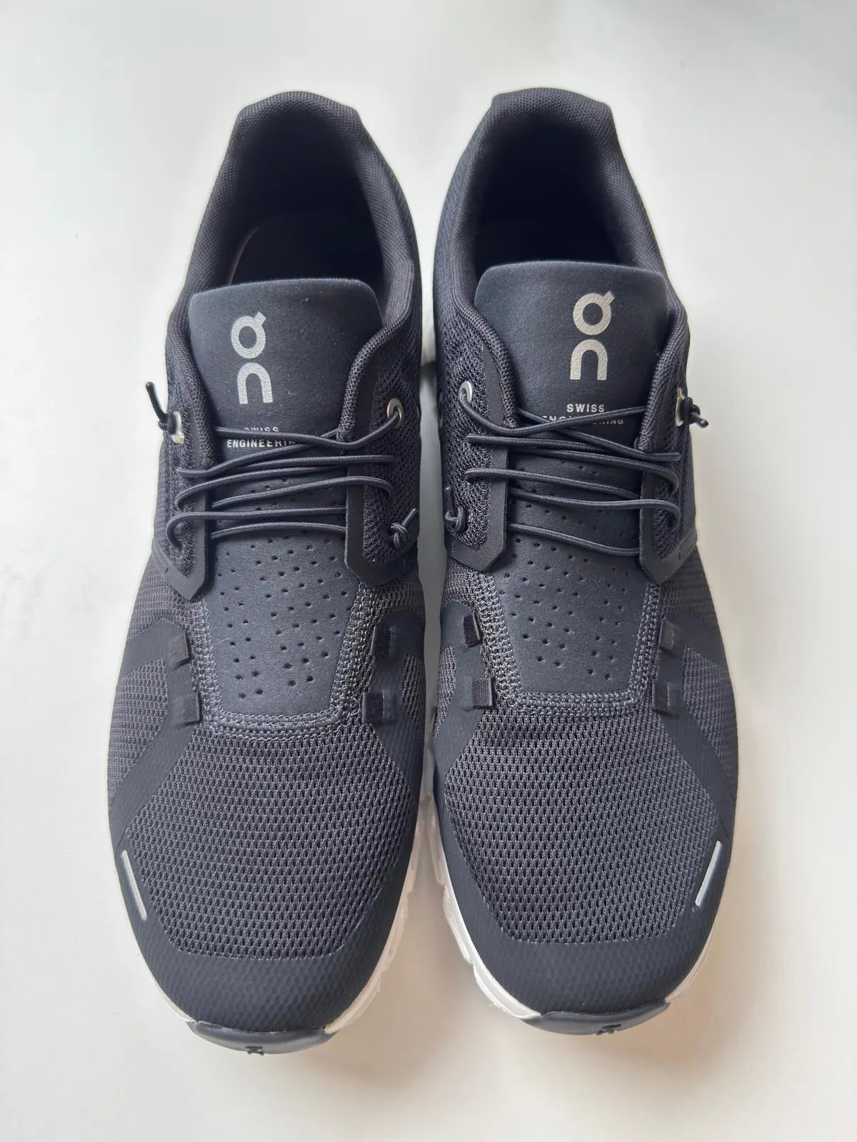 On – On Herren Turnschuh Cloud 5 M