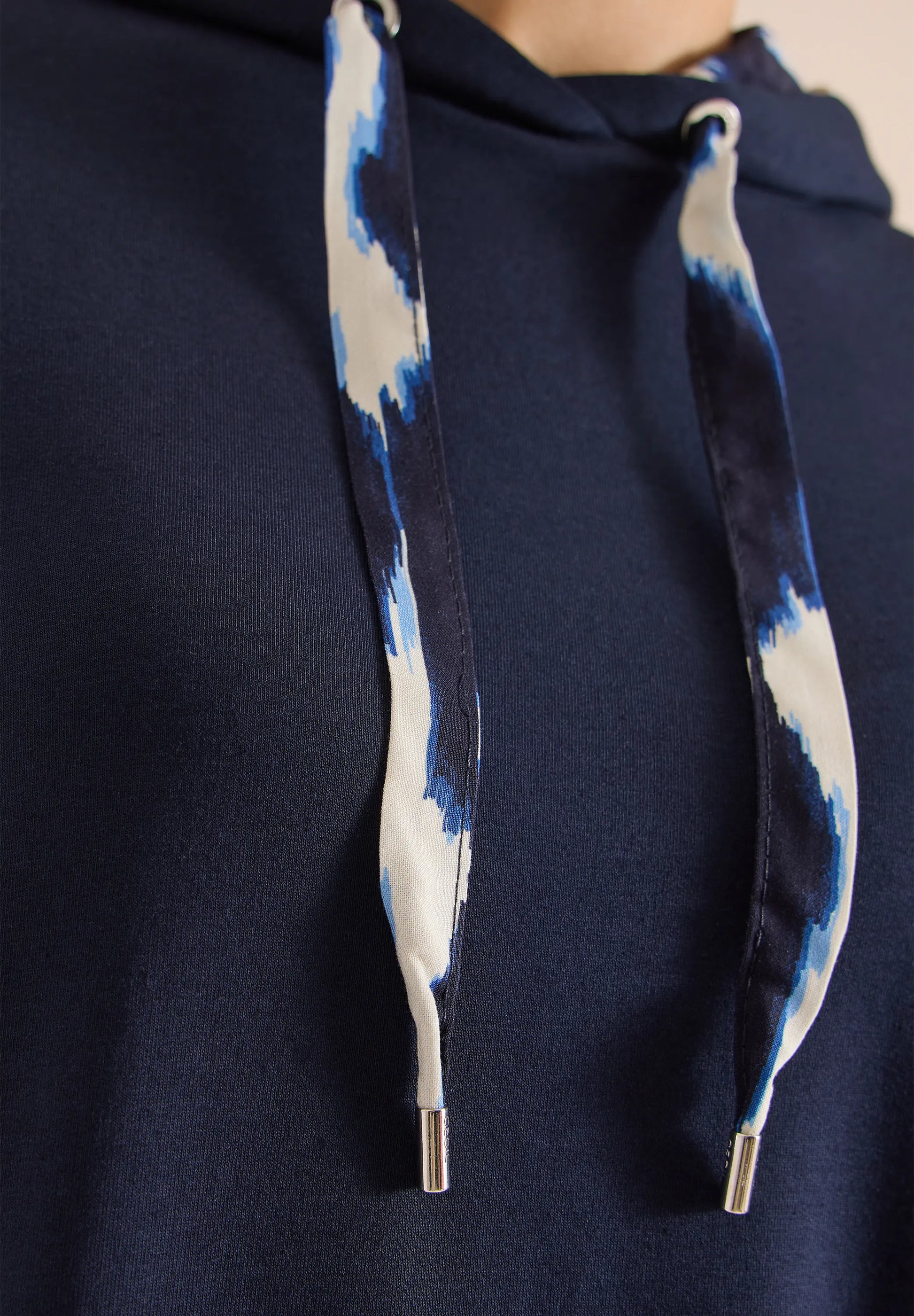 Cecil – 3/4-Arm Shirt mit Kapuze und Printdetails