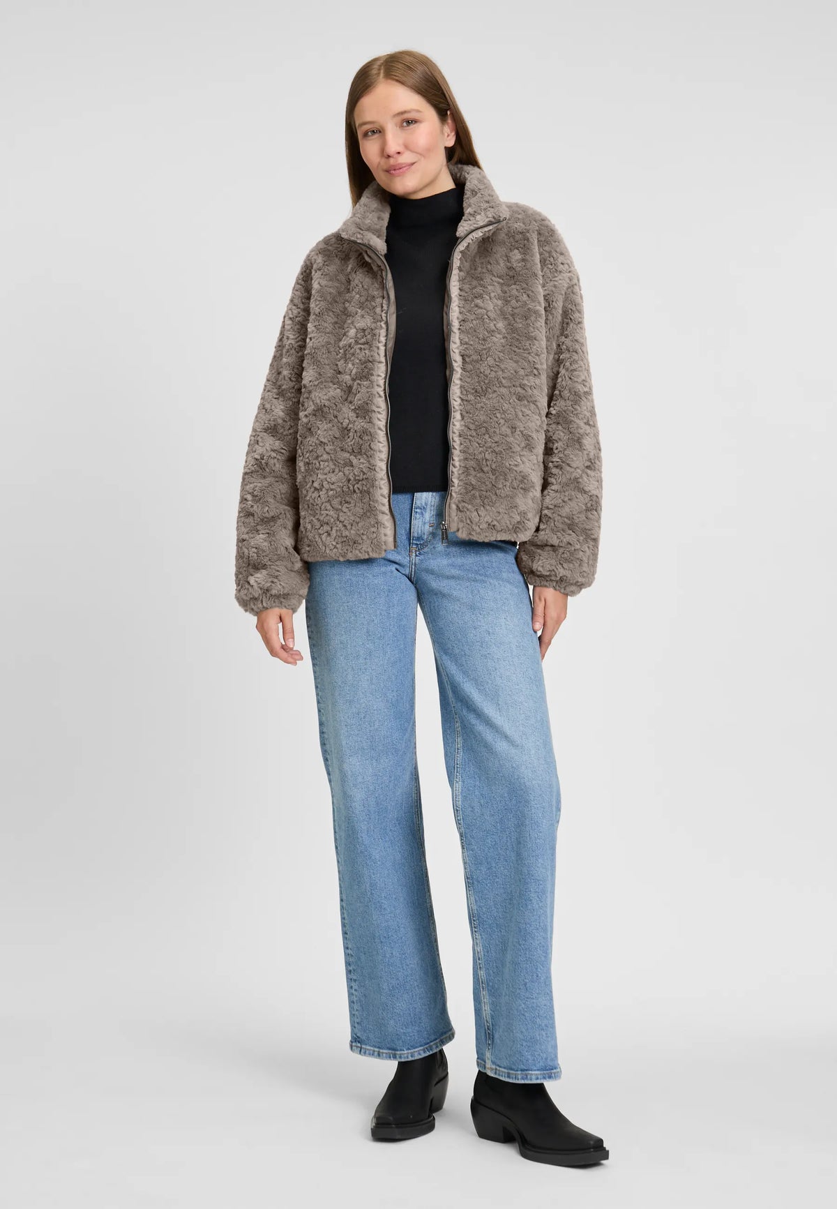Covered Damen Jacke Chloe 2