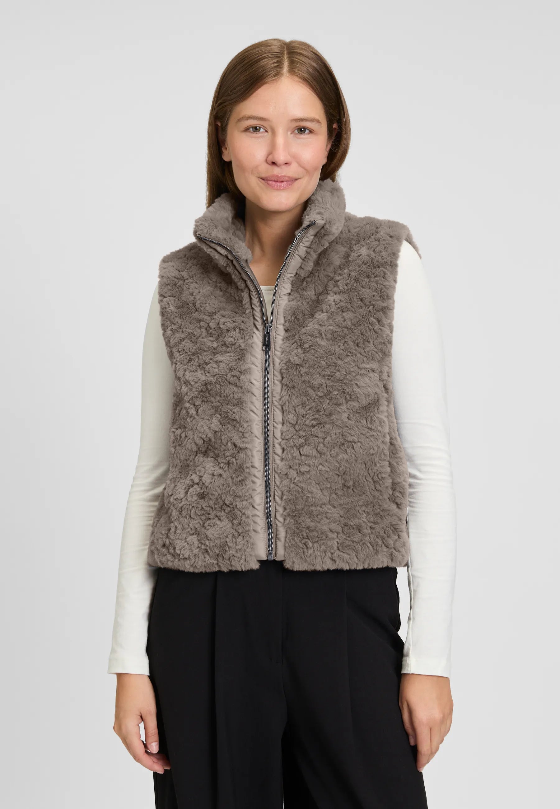 Covered Damen Weste Cleo 2