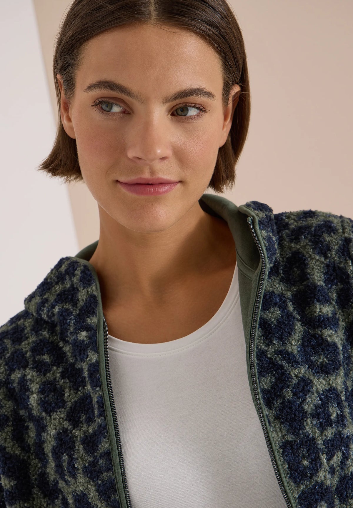 Cecil – Cecil Damen Teddyjacke Leo-Muster